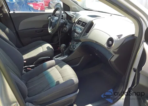 2013 Chevrolet Sonic Lt Auto из США, поврежденный, VIN 1G1JC5SHXD4187797